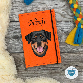Preview: Designbeispiel der Impfpasshülle orange für den Rottweiler